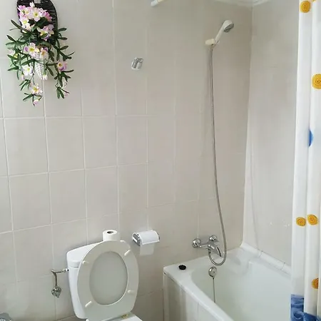 Aguilon شقة أرّاثيفي